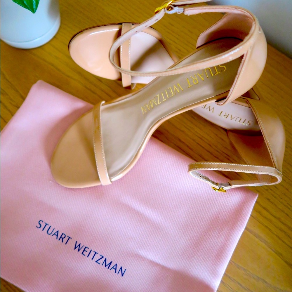 Stuart Weitzman
Nudistsong Adobe Patent Ankle-Wrap High-Heel Sandals